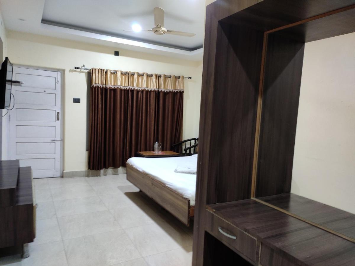 Hotel Royal Chamba  Bagian luar foto